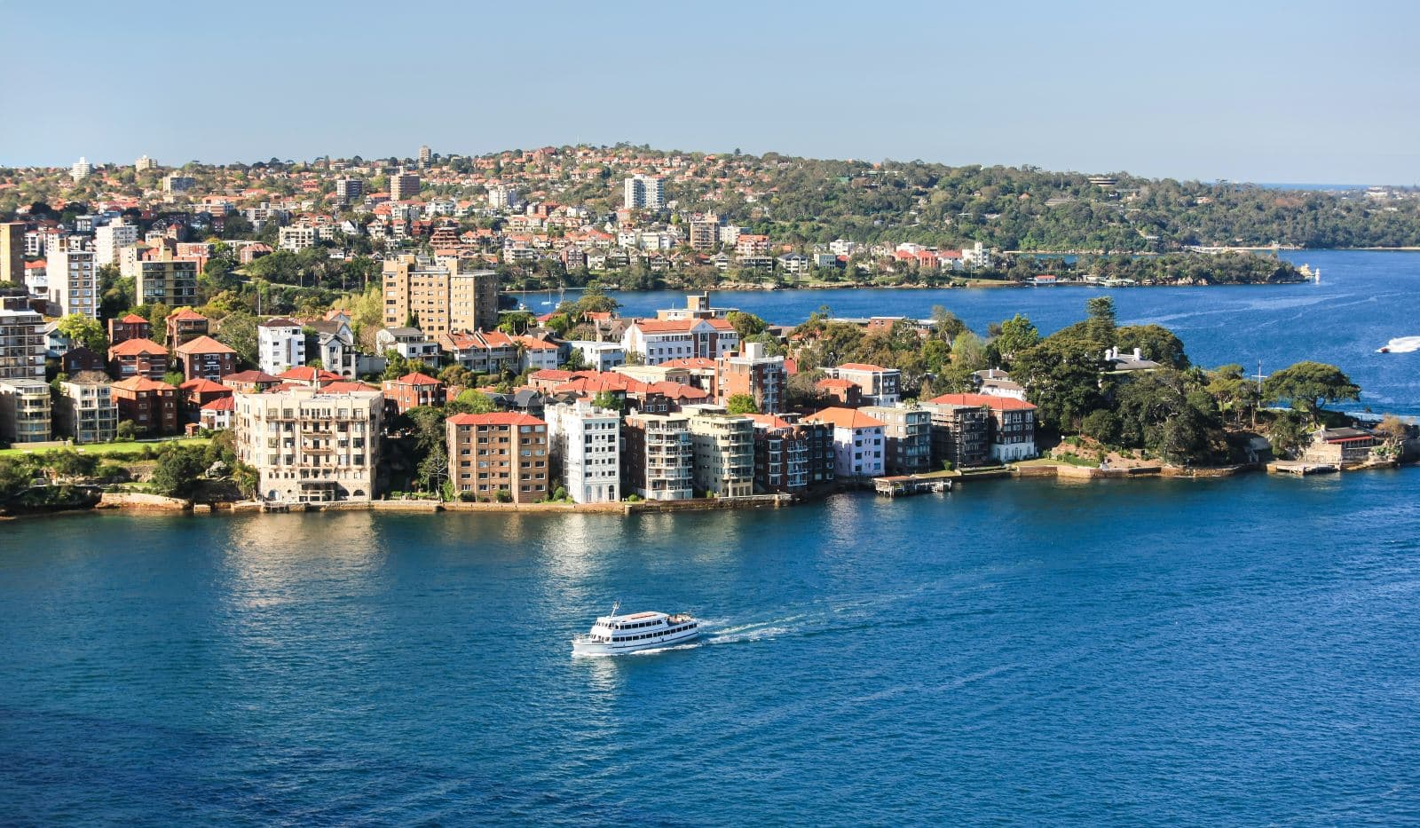 Window cleaning in North Sydney